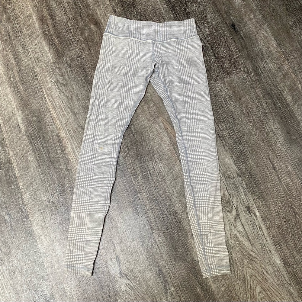 Lululemon Wander Under Gray plaid leggings